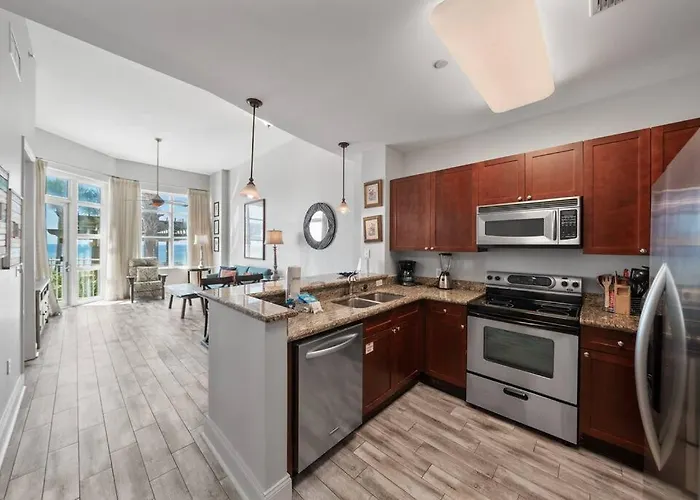 Aqua 110 New Remodel Ground Level, The Most Requested Unit In Building