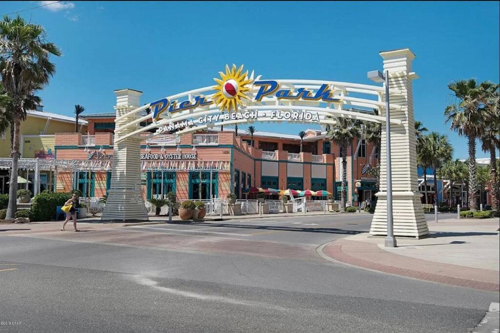 Aqua 110 New Remodel Ground Level, The Requested Unit In Building Panama City Beach