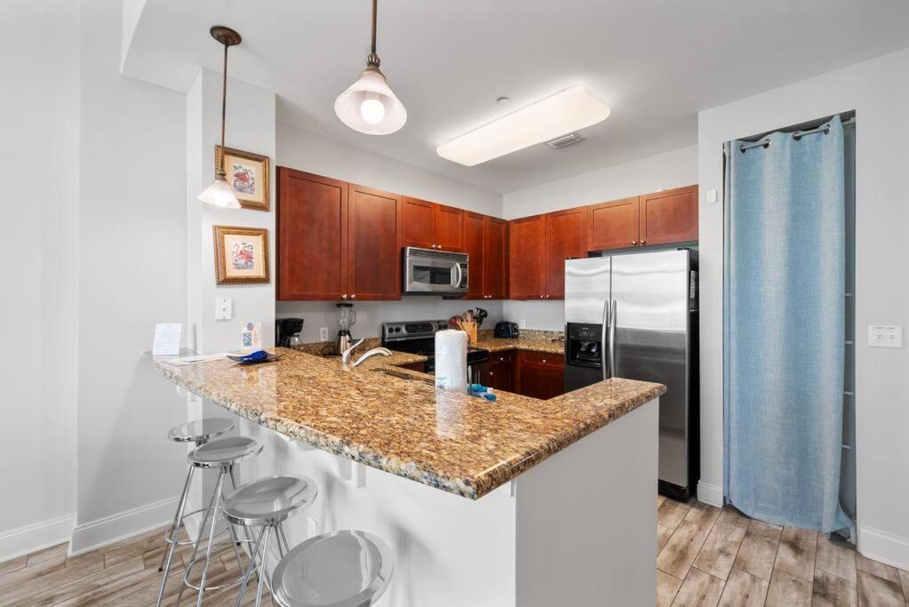 Aqua 110 New Remodel Ground Level, The Requested Unit In Building Panama City Beach